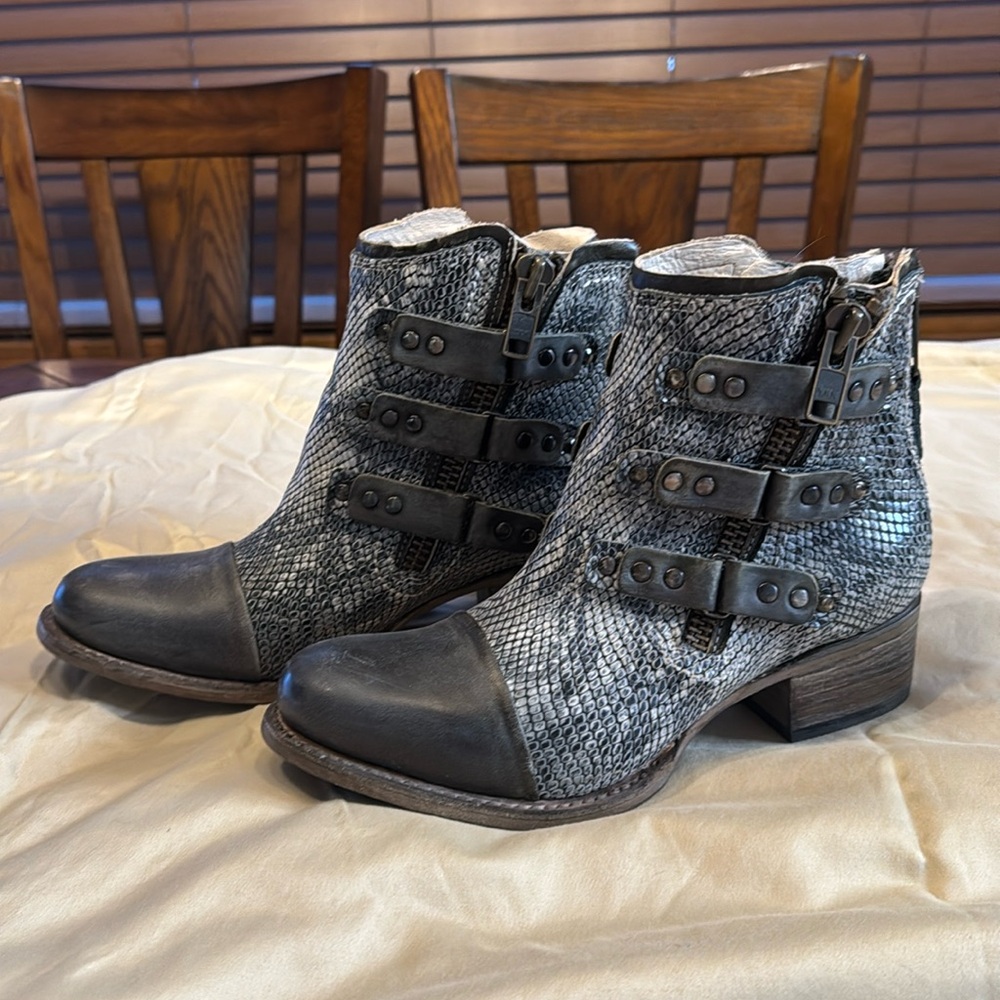 Freebird Grecko Leather Snake Booties